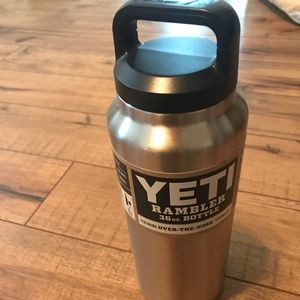 Yeti Rambler